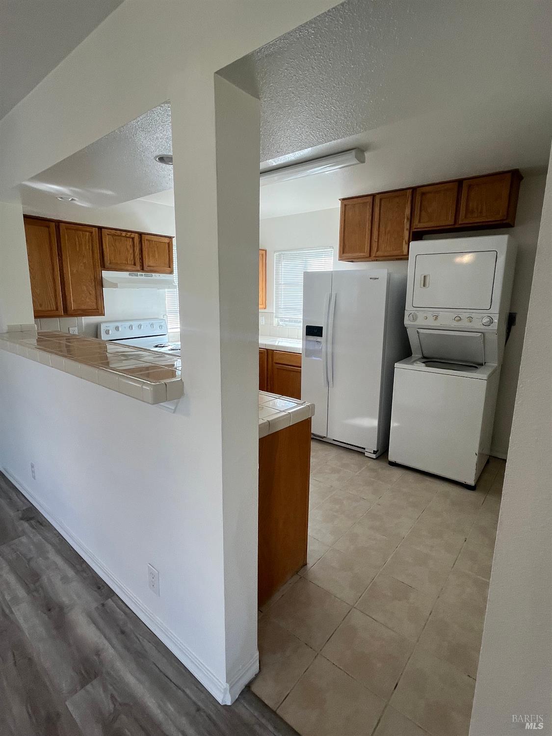Detail Gallery Image 10 of 25 For 150 E J St #4,  Benicia,  CA 94510 - 1 Beds | 1 Baths