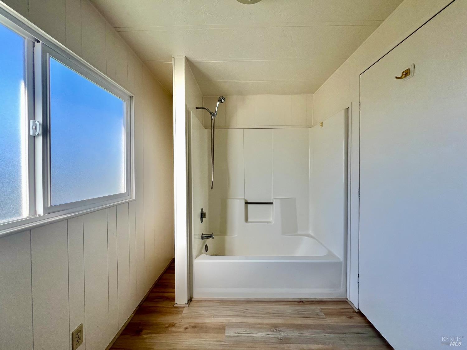 Detail Gallery Image 12 of 25 For 101 Drake Mews Unkn, Sonoma,  CA 95476 - 2 Beds | 2 Baths