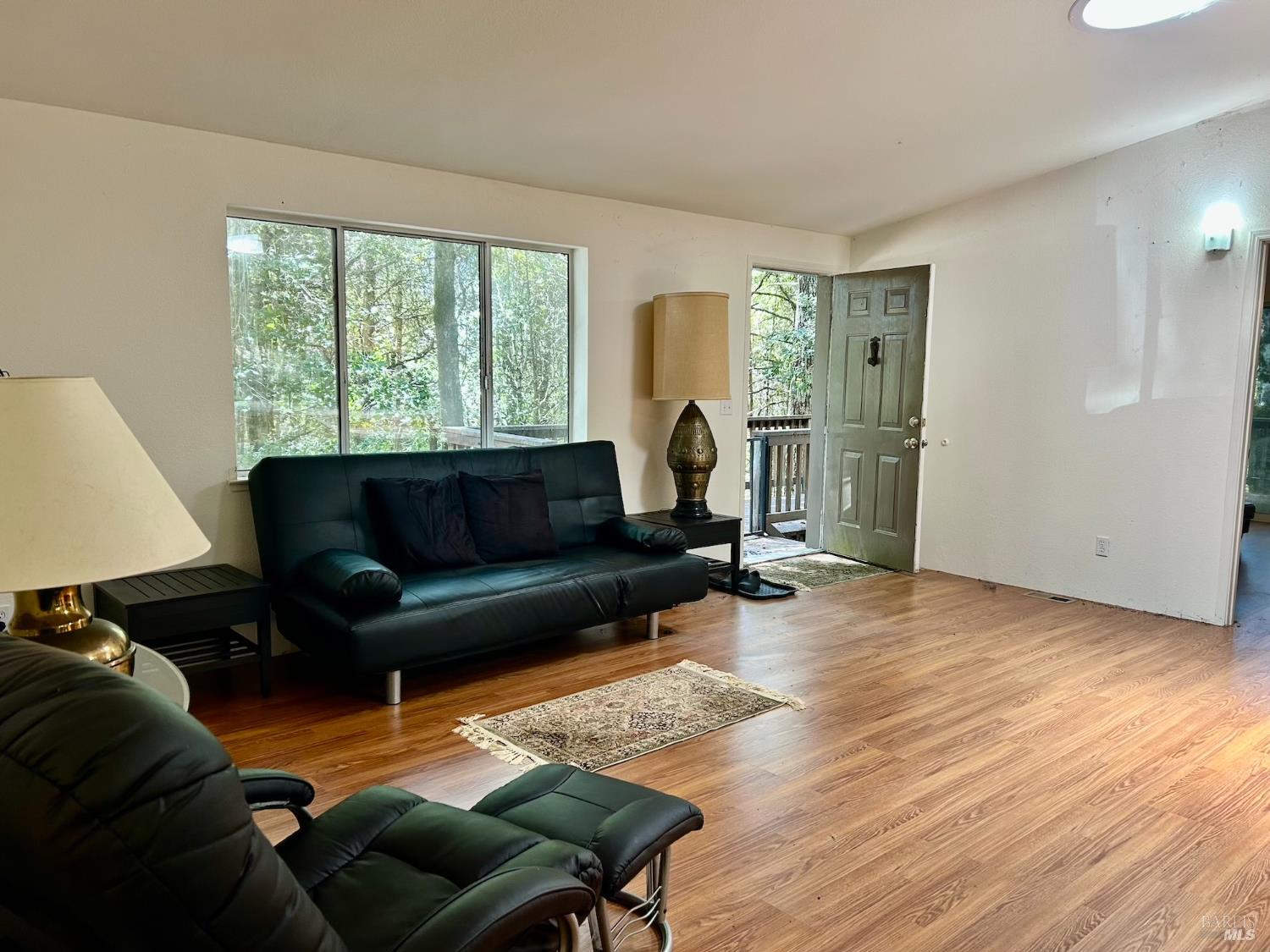 Detail Gallery Image 4 of 24 For 27122 Bear Dr, Willits,  CA 95490 - 3 Beds | 2 Baths