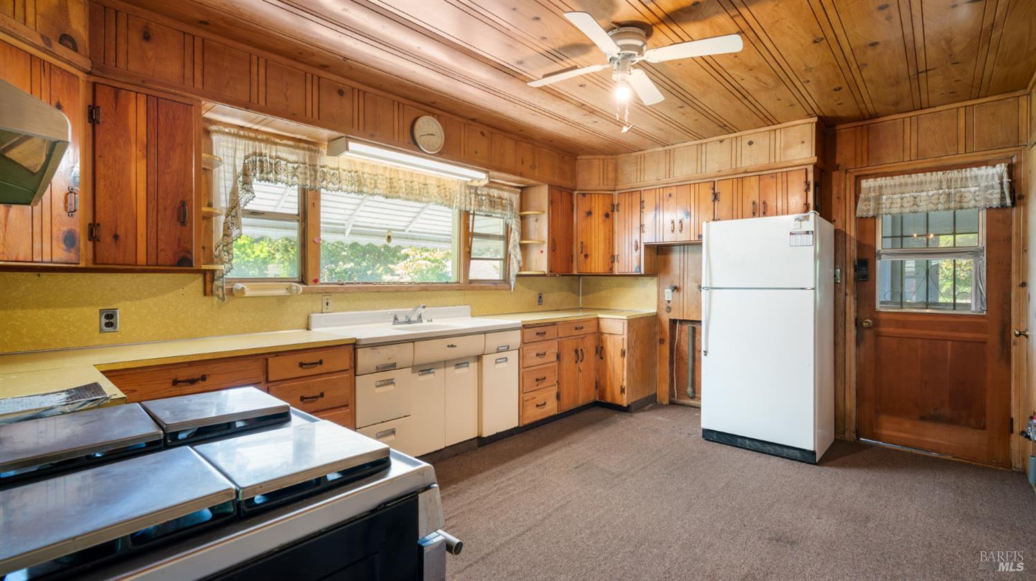Detail Gallery Image 9 of 20 For 20226 Willow Rd, Monte Rio,  CA 95462 - 1 Beds | 1 Baths
