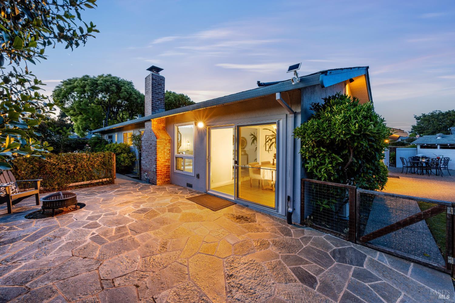 Detail Gallery Image 58 of 83 For 22 Laurie Ct, Novato,  CA 94947 - 4 Beds | 2 Baths