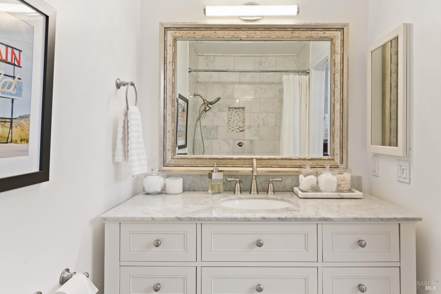 Detail Gallery Image 42 of 53 For 553 Kings Rd, Alameda,  CA 94501 - 2 Beds | 2/1 Baths