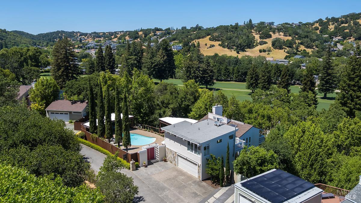 Detail Gallery Image 48 of 53 For 25 Wimbledon Ct, Novato,  CA 94949 - 4 Beds | 3/1 Baths