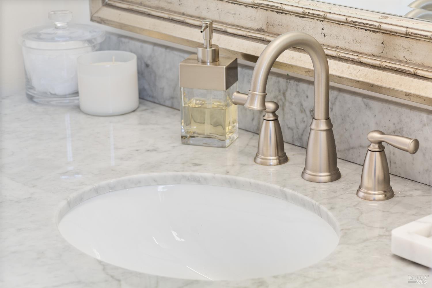 Detail Gallery Image 43 of 53 For 553 Kings Rd, Alameda,  CA 94501 - 2 Beds | 2/1 Baths