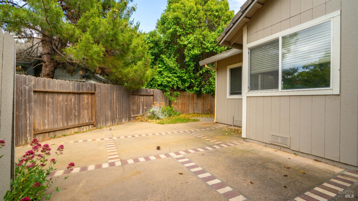 Detail Gallery Image 46 of 46 For 1191 Araquipa Ct, Vacaville,  CA 95687 - 3 Beds | 2/1 Baths