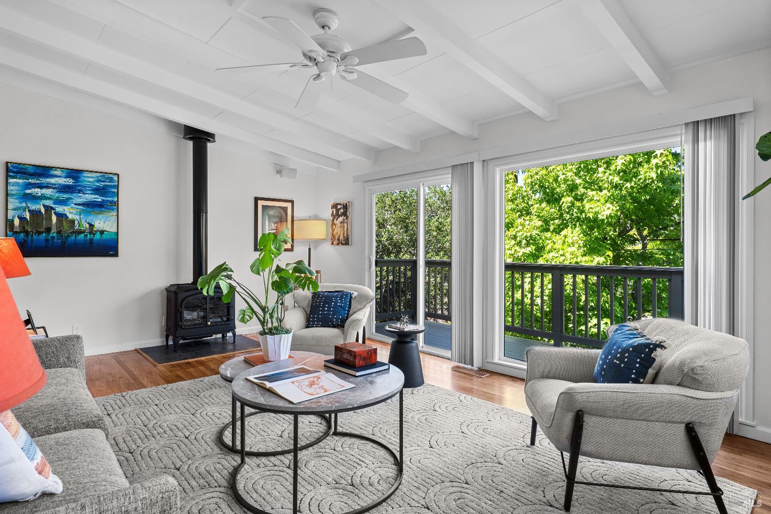 Detail Gallery Image 1 of 51 For 84 E Crescent Dr, San Rafael,  CA 94901 - 3 Beds | 2 Baths