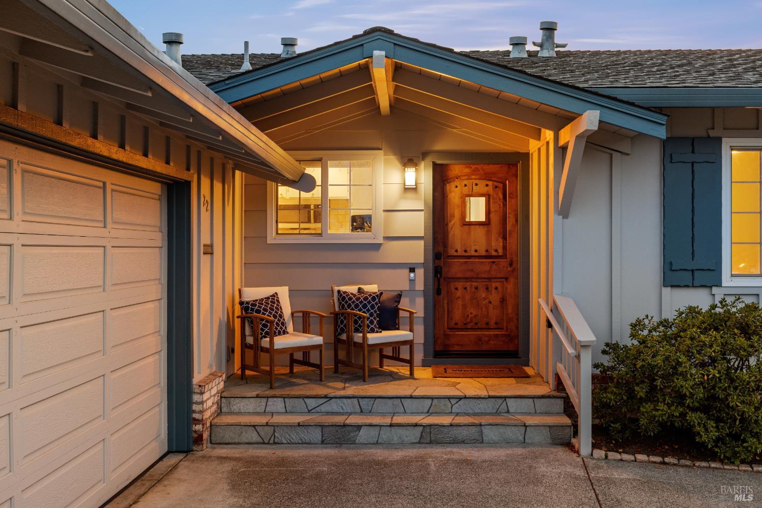 Detail Gallery Image 6 of 83 For 22 Laurie Ct, Novato,  CA 94947 - 4 Beds | 2 Baths