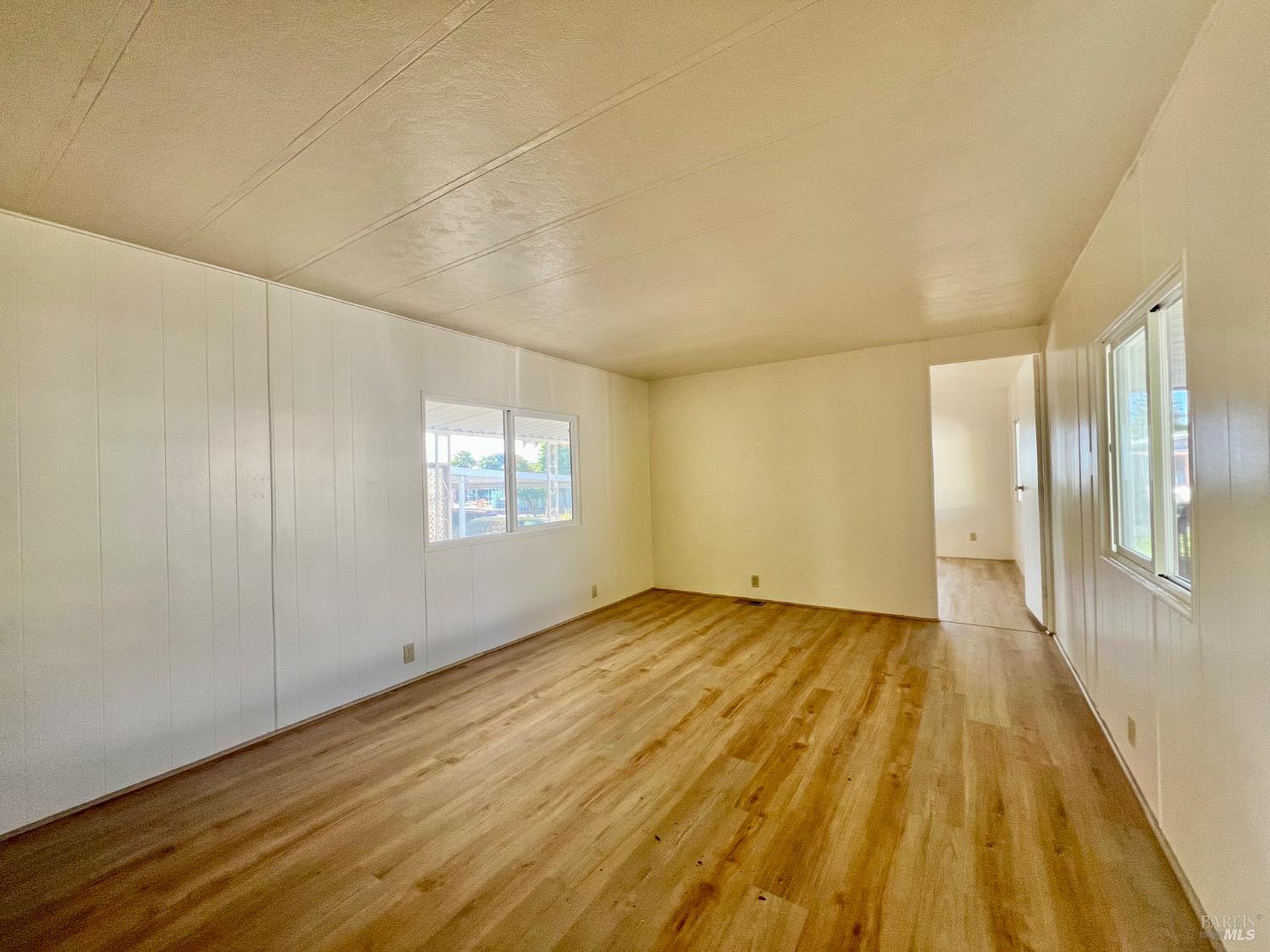 Detail Gallery Image 4 of 25 For 101 Drake Mews Unkn, Sonoma,  CA 95476 - 2 Beds | 2 Baths