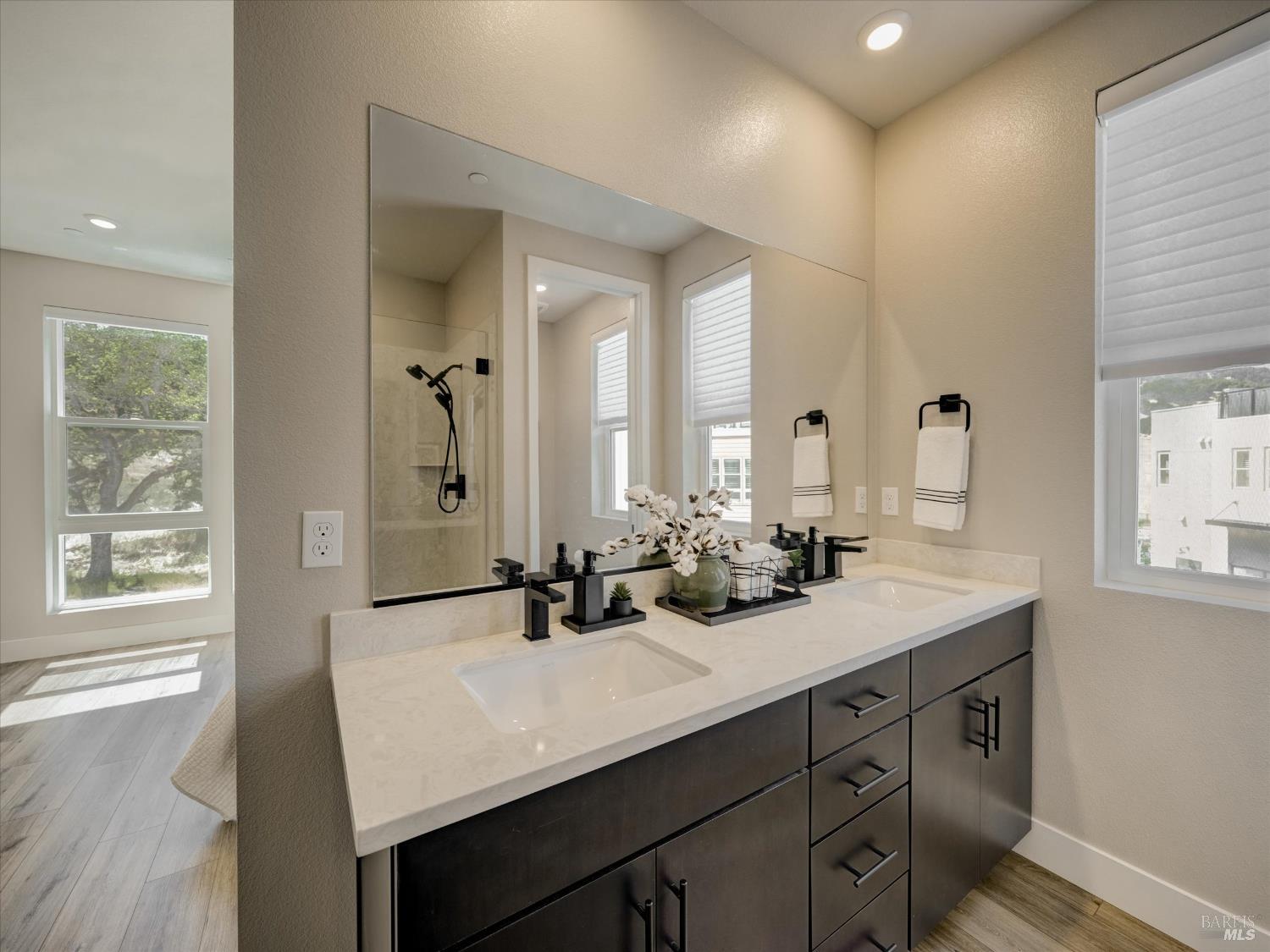 Detail Gallery Image 16 of 41 For 226 Verandah Ave, Novato,  CA 94945 - 3 Beds | 2/1 Baths