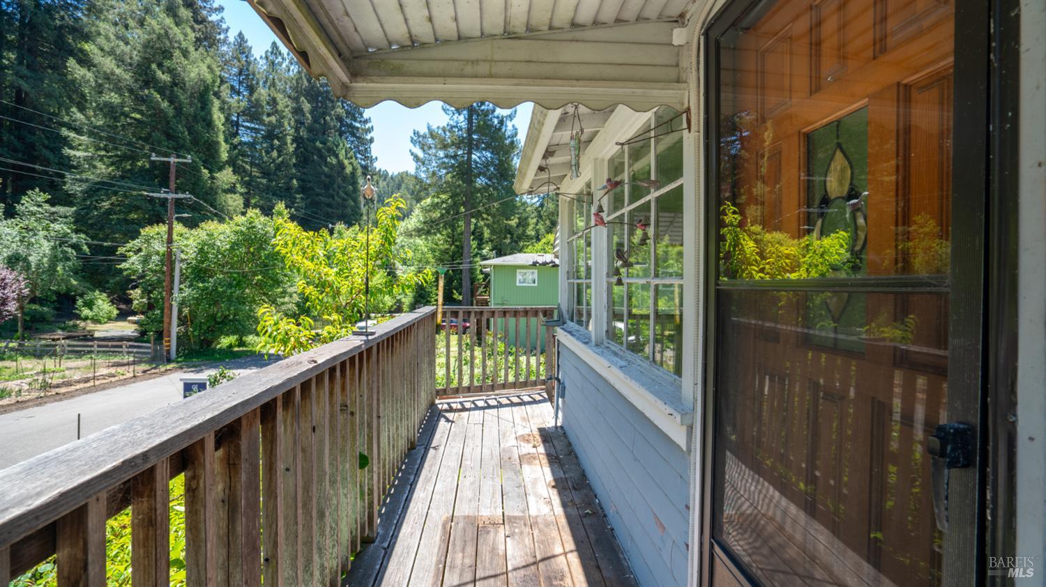Detail Gallery Image 4 of 20 For 20226 Willow Rd, Monte Rio,  CA 95462 - 1 Beds | 1 Baths