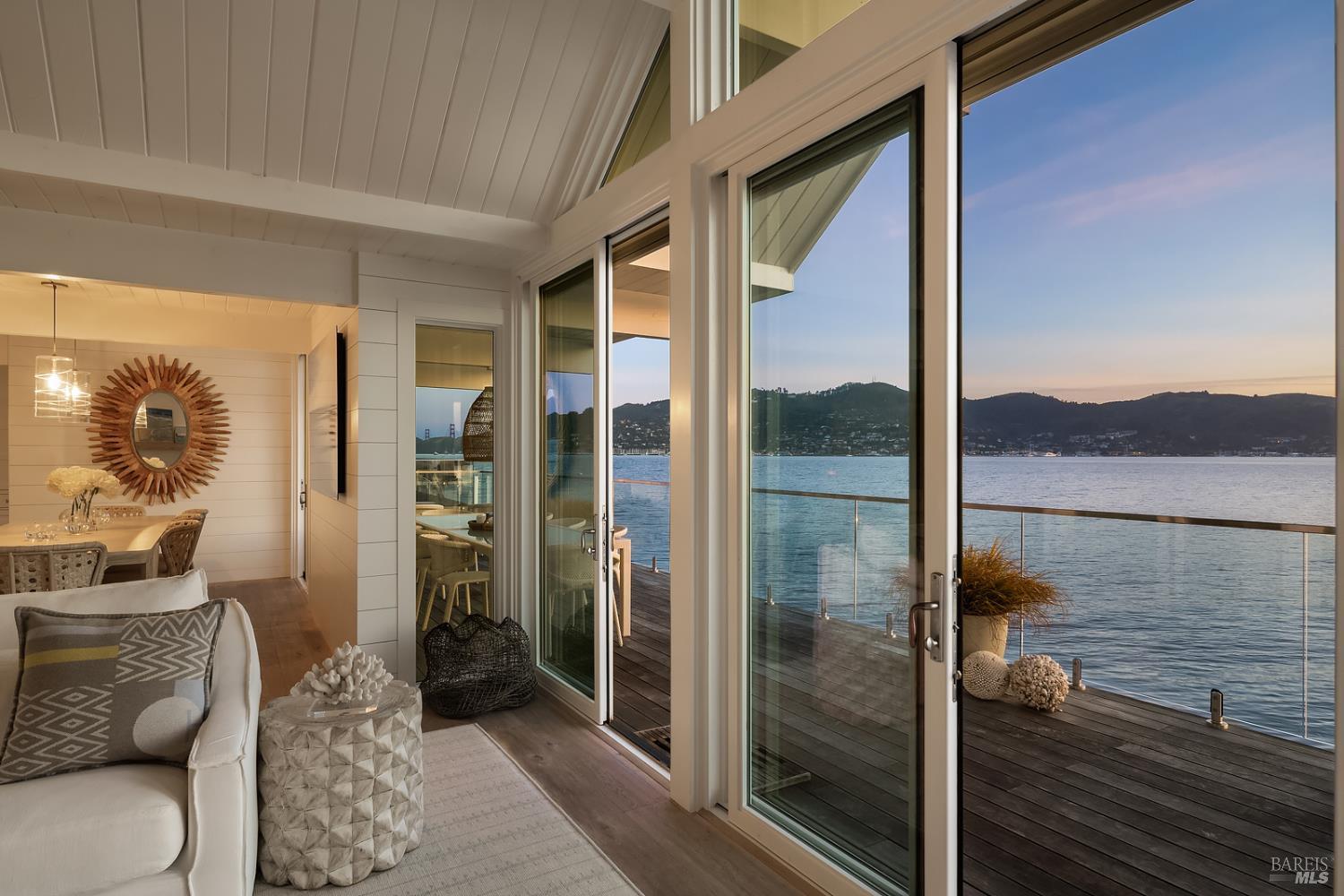Detail Gallery Image 51 of 68 For 27 West Shore Rd, Belvedere,  CA 94920 - 4 Beds | 2/1 Baths