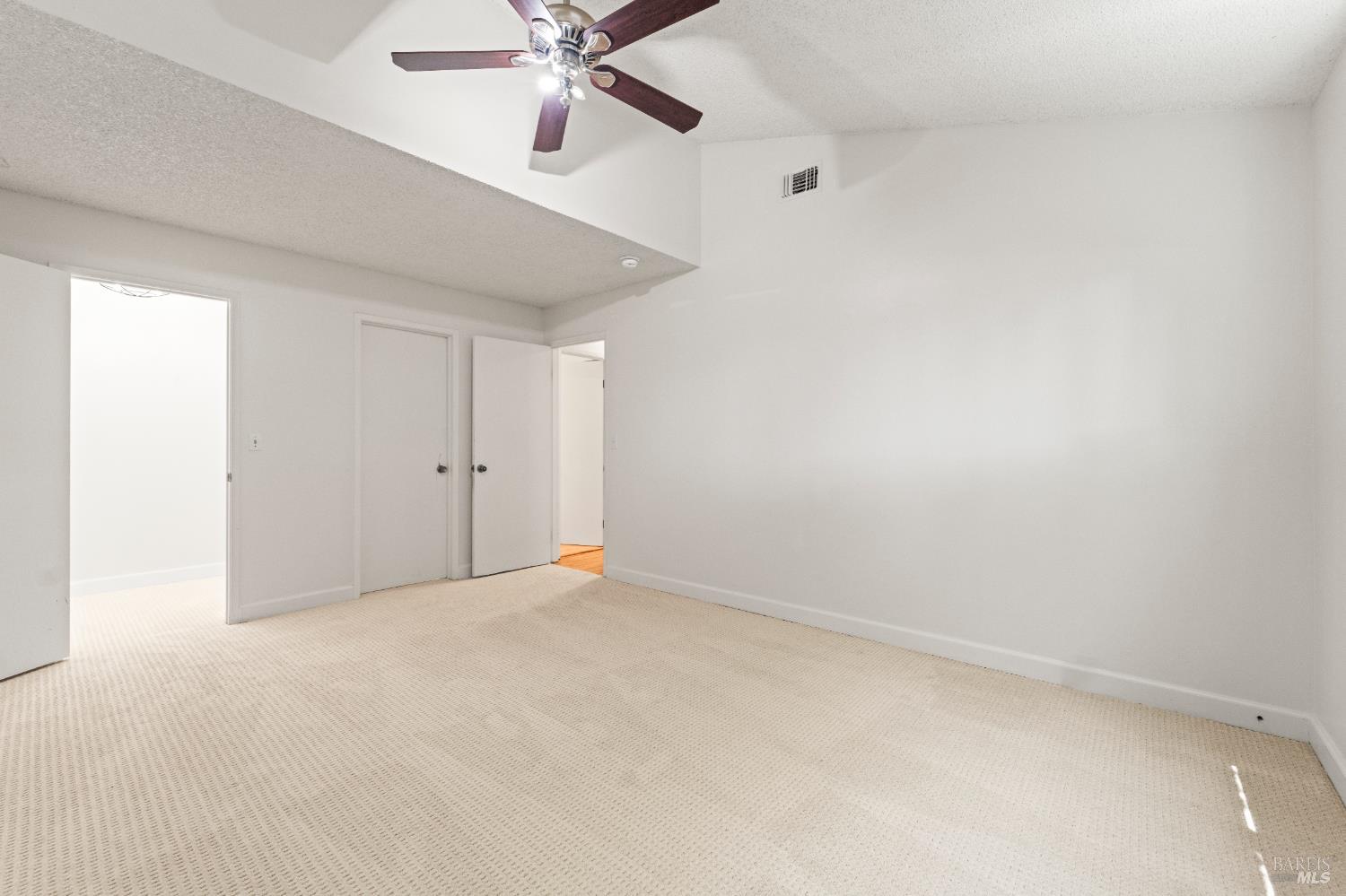 Detail Gallery Image 14 of 42 For 2246 Carver Pl, Fairfield,  CA 94533 - 4 Beds | 2 Baths