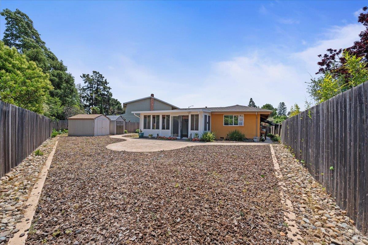 Detail Gallery Image 26 of 31 For 112 Aragon Ct, Vallejo,  CA 94591 - 3 Beds | 2 Baths