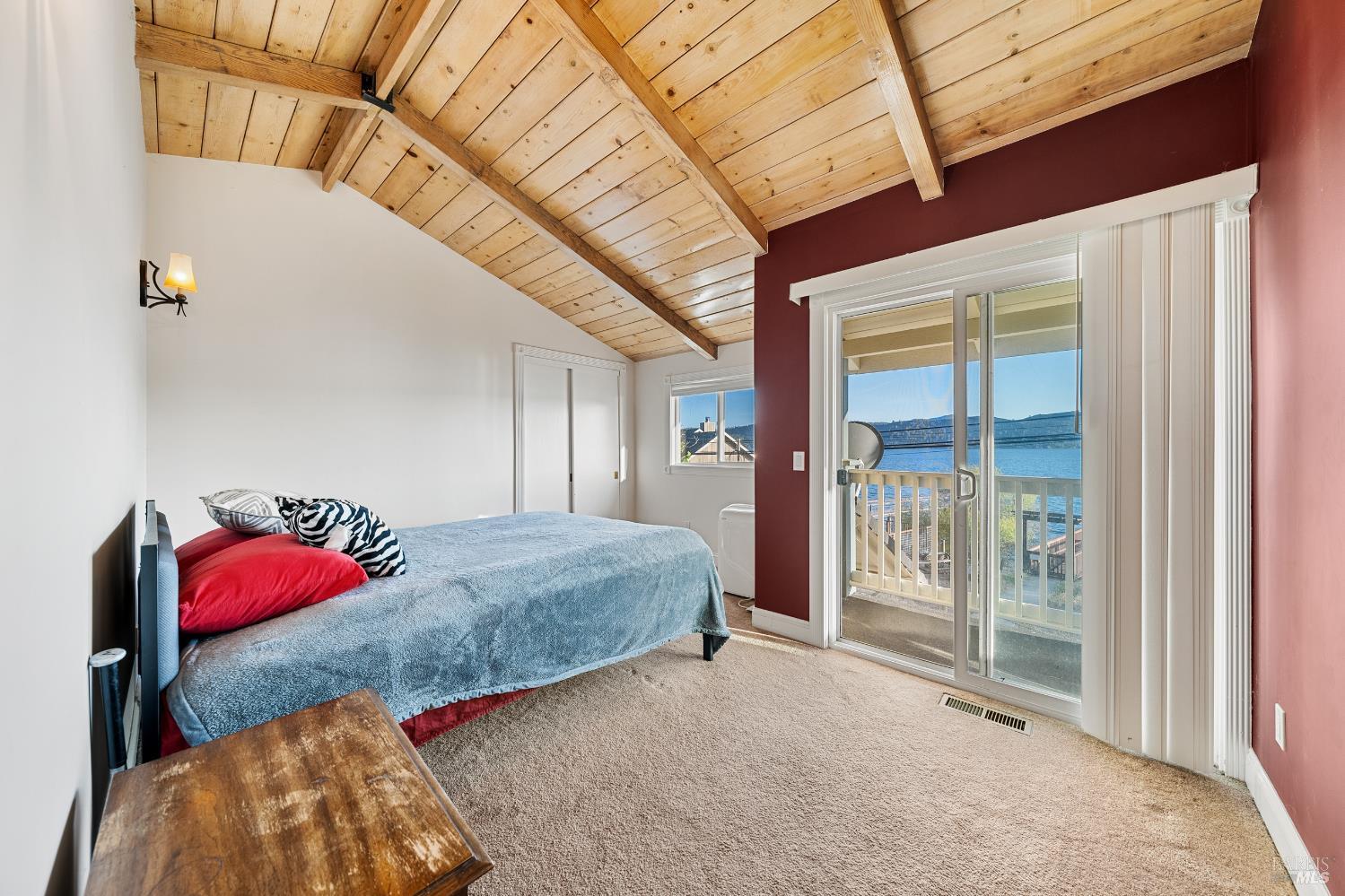 Detail Gallery Image 17 of 43 For 12620 Lakeshore Dr, Clearlake,  CA 95422 - 3 Beds | 1/1 Baths