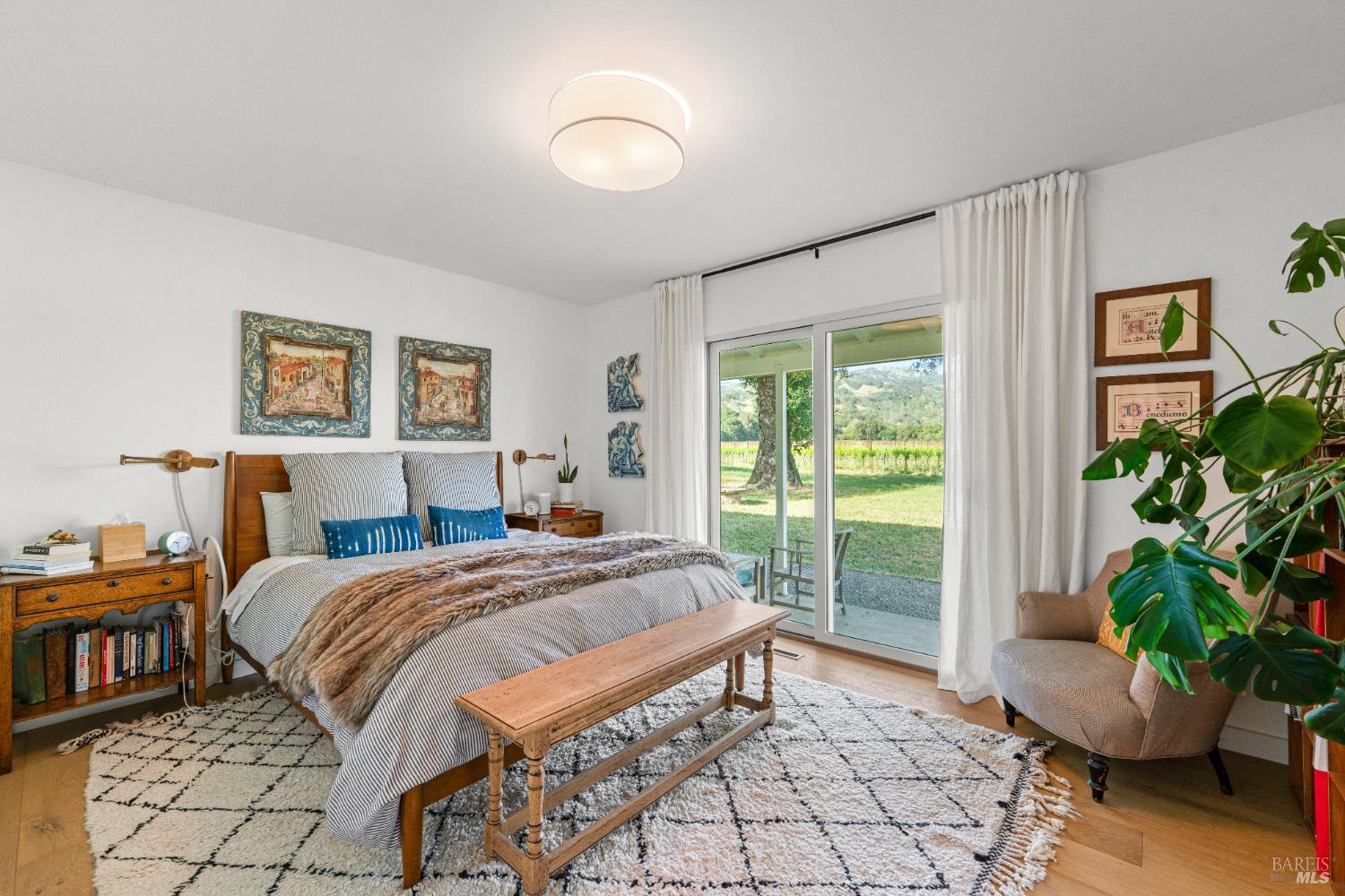 Detail Gallery Image 23 of 29 For 21800 River Rd, Geyserville,  CA 95441 - – Beds | – Baths