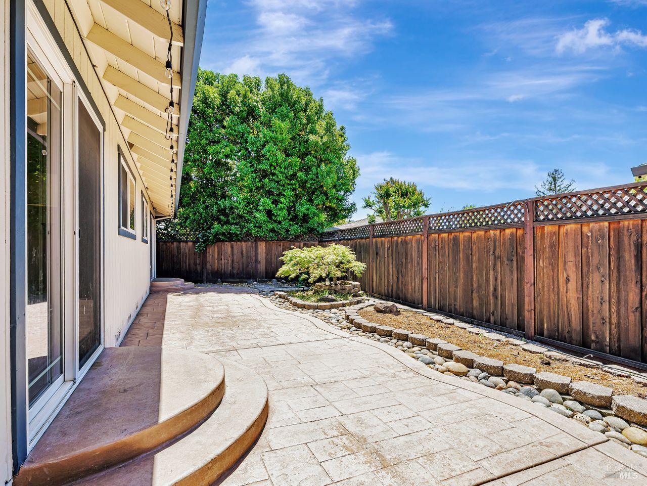 Detail Gallery Image 27 of 30 For 4793 Glencannon St, Santa Rosa,  CA 95405 - 3 Beds | 2 Baths