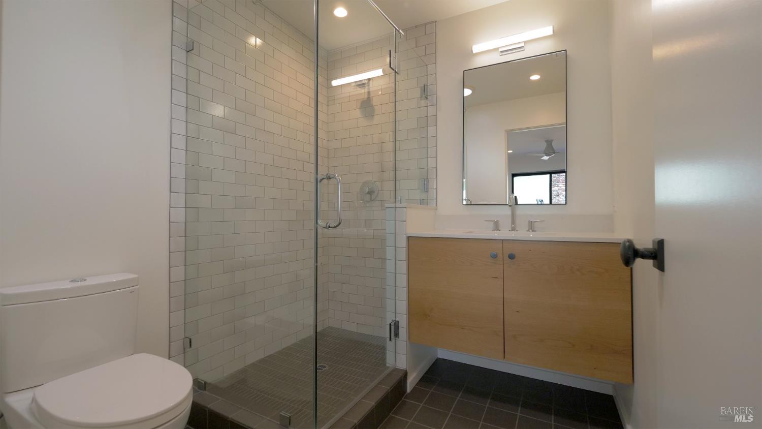 Detail Gallery Image 24 of 48 For 1306 Pinon Dr, Healdsburg,  CA 95448 - 2 Beds | 2/1 Baths