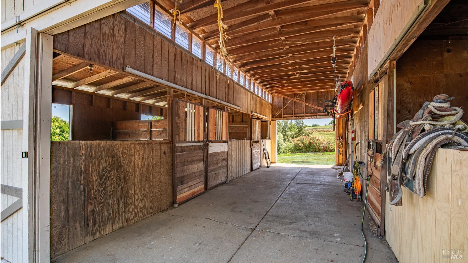 Detail Gallery Image 32 of 70 For 4270 Peaceful Glen Rd, Vacaville,  CA 95688 - 3 Beds | 2 Baths