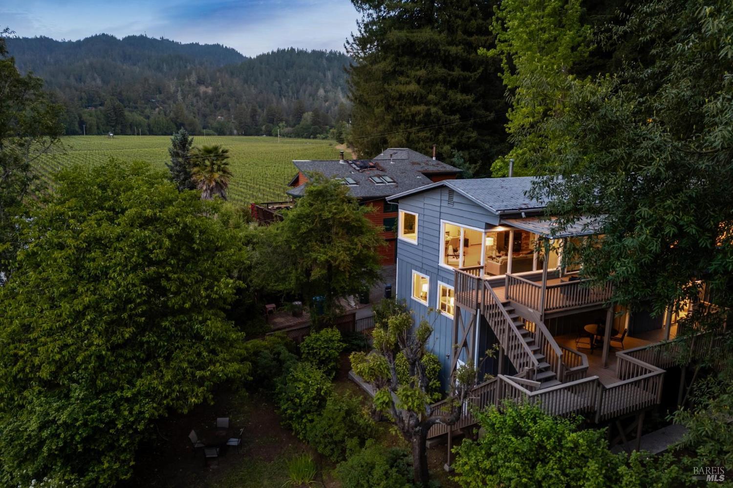 Detail Gallery Image 2 of 60 For 14902 Melody Ave, Guerneville,  CA 95446 - 3 Beds | 2 Baths