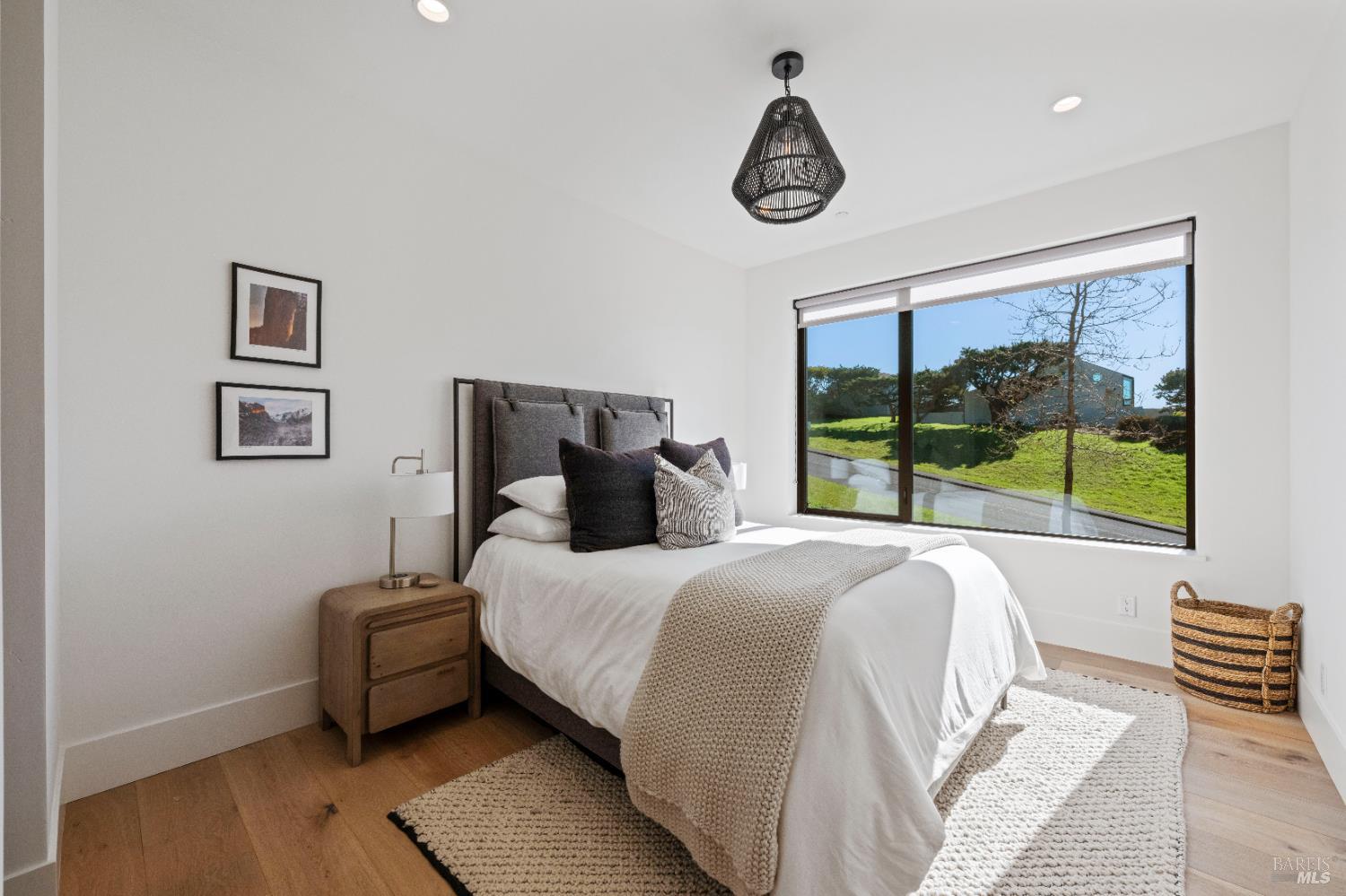 Detail Gallery Image 34 of 46 For 176 Cypress Loop, Bodega Bay,  CA 94923 - 4 Beds | 4/1 Baths