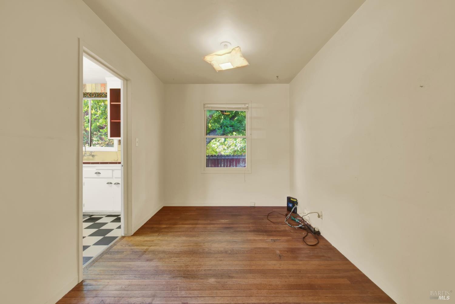 Detail Gallery Image 24 of 64 For 285 Homewood Ave, Napa,  CA 94558 - 2 Beds | 1 Baths
