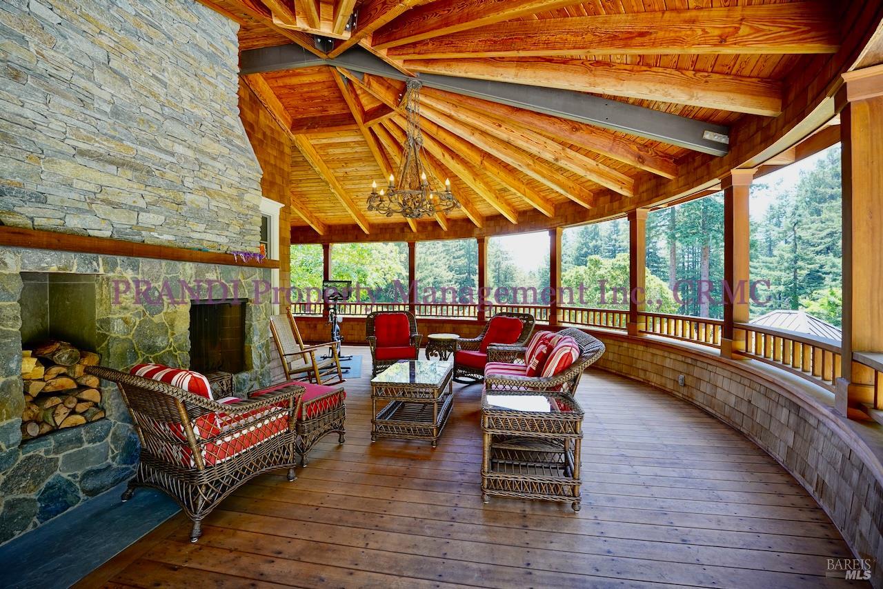Detail Gallery Image 4 of 24 For 75 E Marguerite Ter, Mill Valley,  CA 94941 - 4 Beds | 3/1 Baths