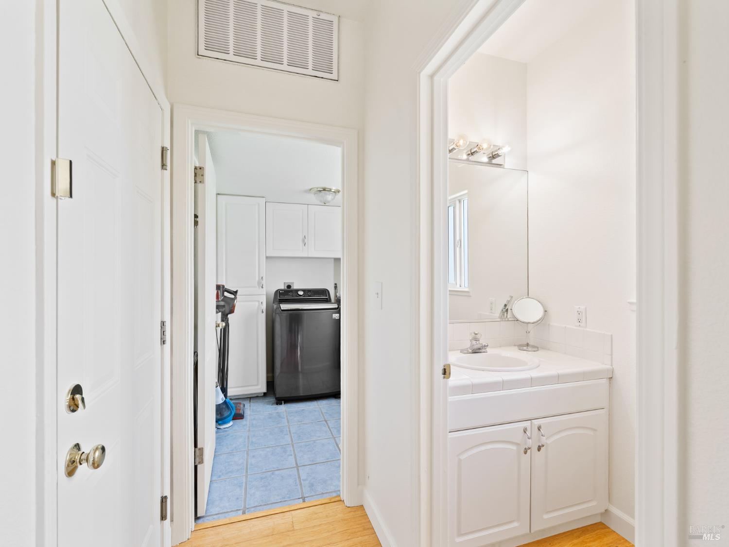 Detail Gallery Image 44 of 60 For 109 Paradise Dr, Napa,  CA 94558 - 4 Beds | 2/1 Baths