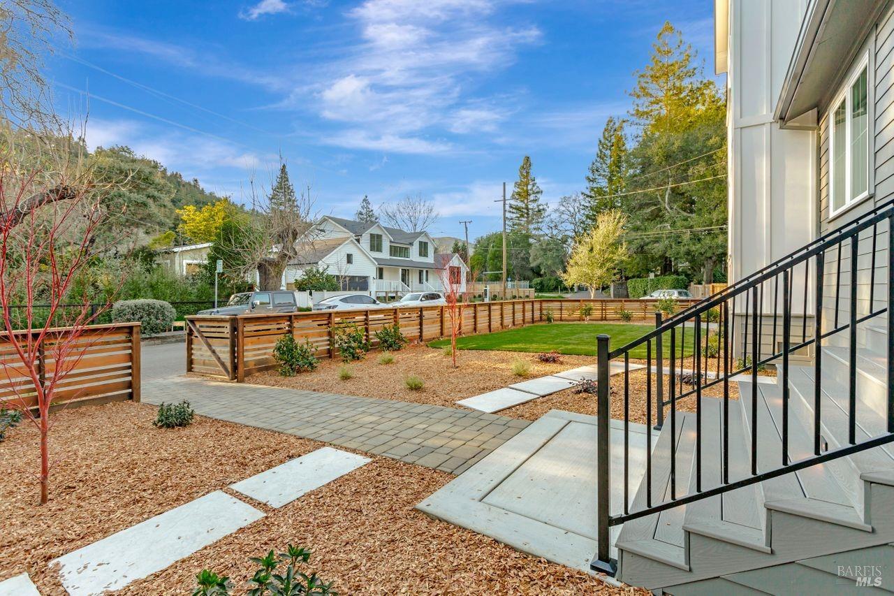 Detail Gallery Image 48 of 64 For 22 Cedar Ave, Kentfield,  CA 94904 - 5 Beds | 5 Baths