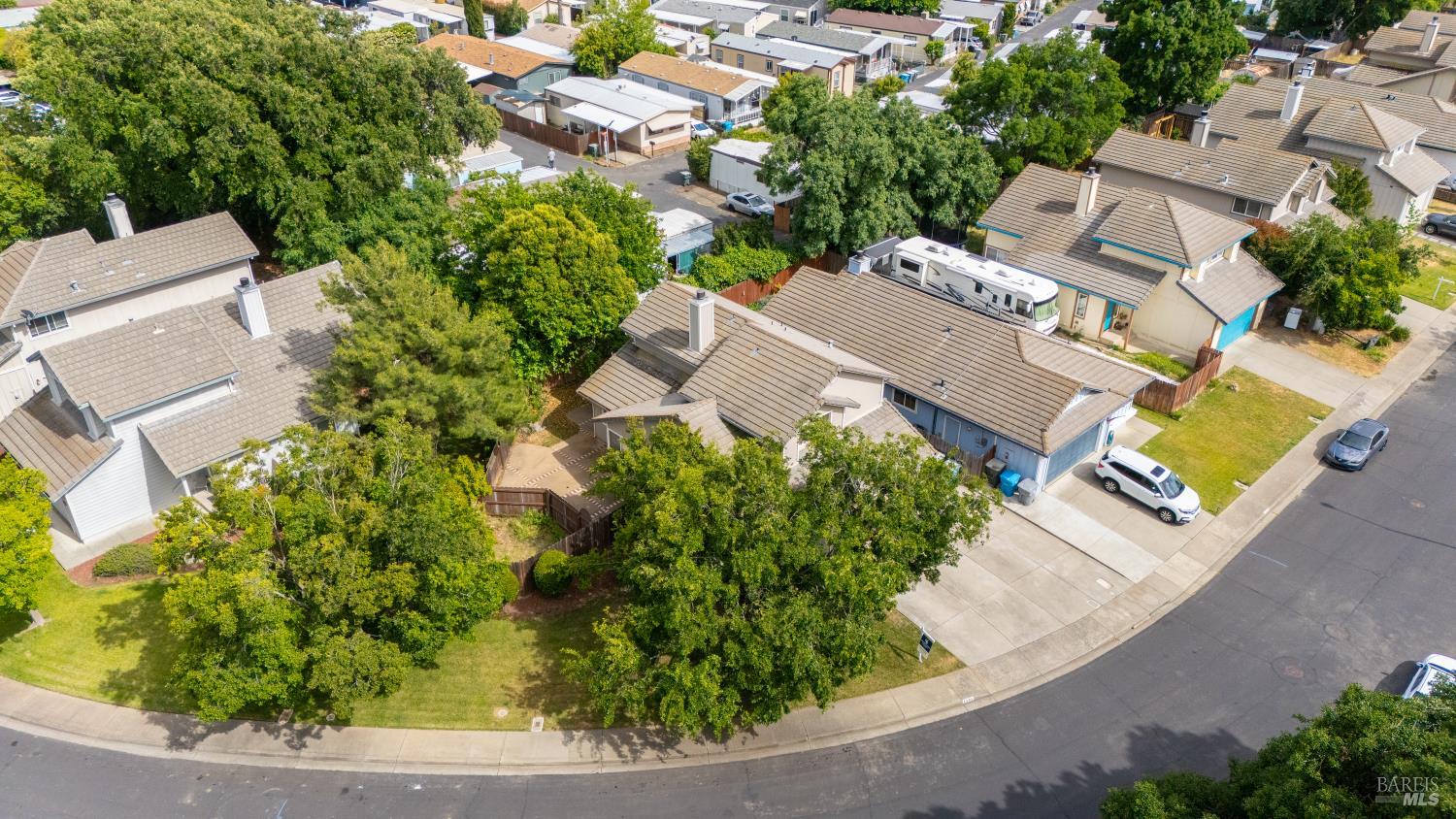 Detail Gallery Image 40 of 46 For 1191 Araquipa Ct, Vacaville,  CA 95687 - 3 Beds | 2/1 Baths