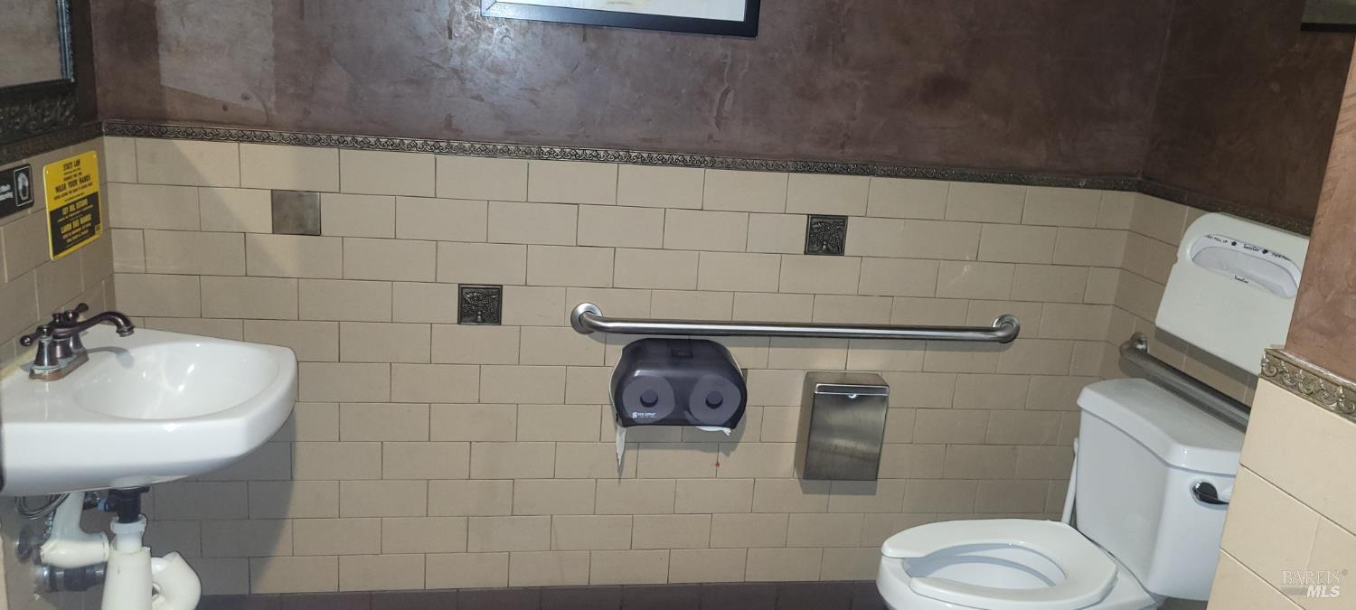 Detail Gallery Image 43 of 44 For 721 Texas St., Fairfield,  CA 94533 - – Beds | – Baths