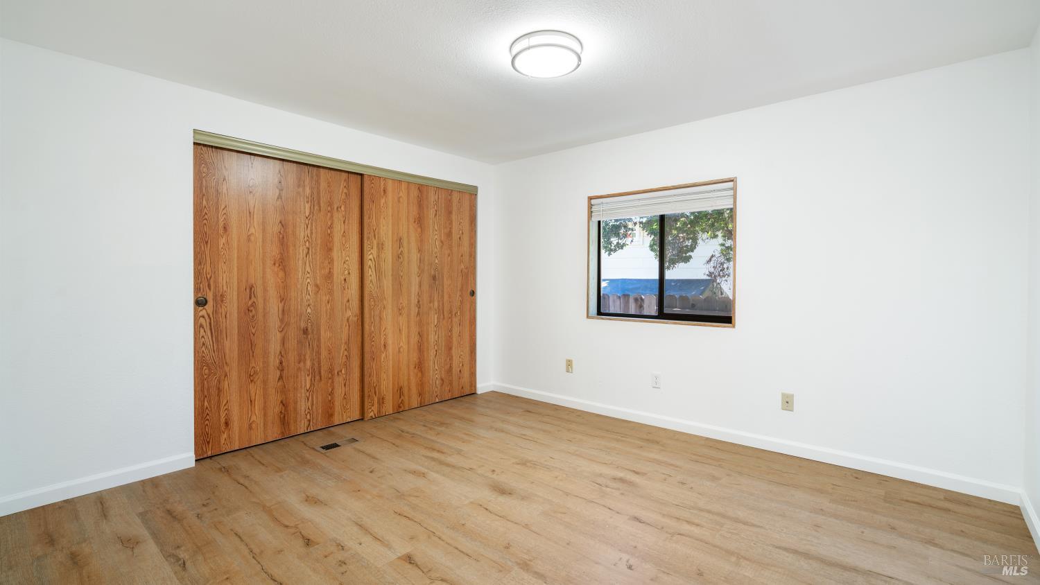 Detail Gallery Image 14 of 24 For 125 Champlain Ave, Cloverdale,  CA 95425 - 2 Beds | 2 Baths
