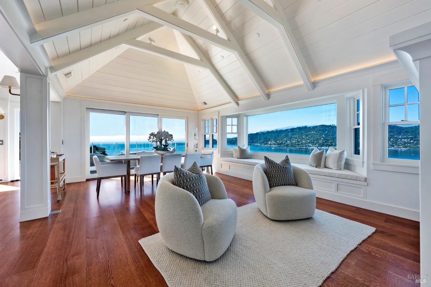 Detail Gallery Image 9 of 64 For 22 Eucalyptus Rd, Belvedere,  CA 94920 - 5 Beds | 4/2 Baths