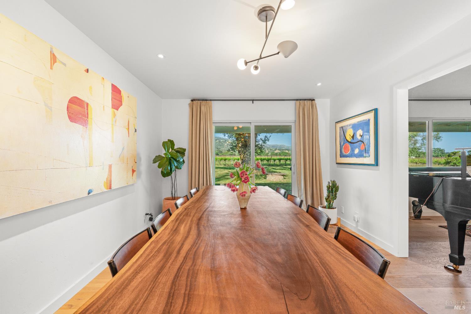 Detail Gallery Image 8 of 29 For 21800 River Rd, Geyserville,  CA 95441 - – Beds | – Baths