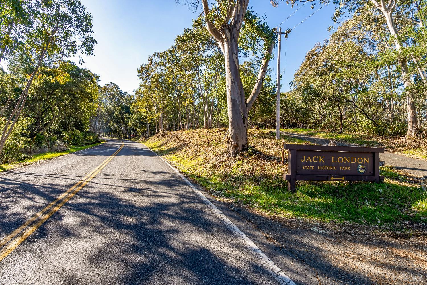 Detail Gallery Image 22 of 26 For 14154 Meadow Ln, Glen Ellen,  CA 95442 - 6 Beds | 4/2 Baths