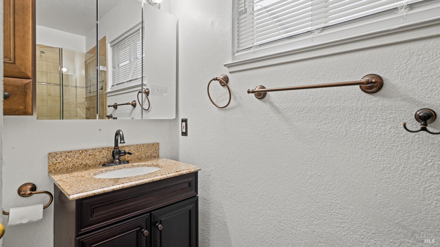 Detail Gallery Image 28 of 36 For 1661 California Dr, Vacaville,  CA 95687 - 3 Beds | 2 Baths
