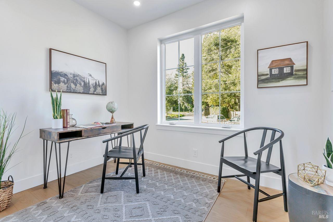 Detail Gallery Image 20 of 64 For 22 Cedar Ave, Kentfield,  CA 94904 - 5 Beds | 5 Baths