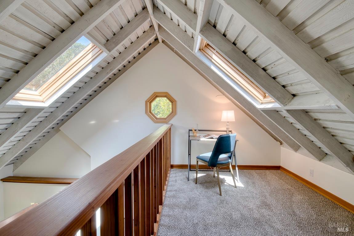 Detail Gallery Image 13 of 45 For 11 Inverness Way, Inverness,  CA 94937 - 3 Beds | 2 Baths