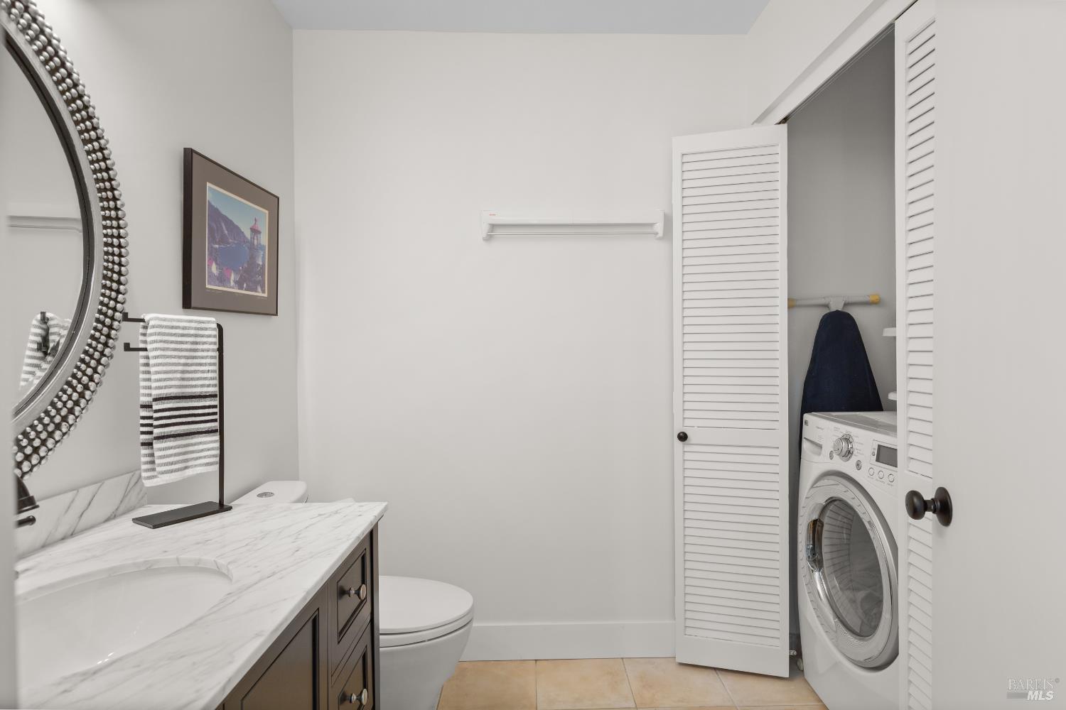 Detail Gallery Image 25 of 53 For 553 Kings Rd, Alameda,  CA 94501 - 2 Beds | 2/1 Baths