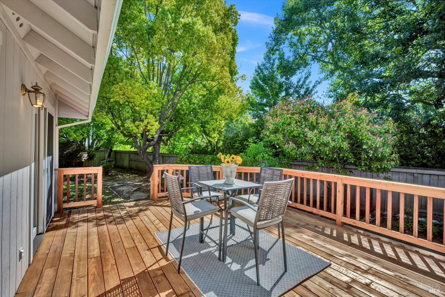 Detail Gallery Image 20 of 31 For 430 Woodley Pl, Santa Rosa,  CA 95409 - 2 Beds | 2 Baths