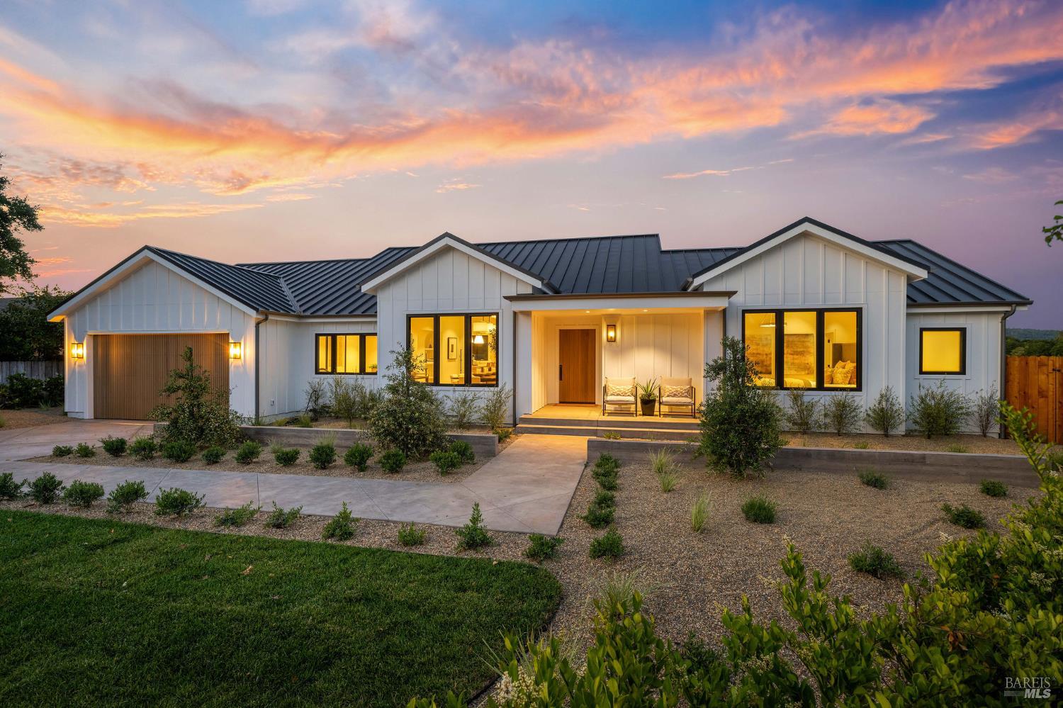 Detail Gallery Image 50 of 54 For 1597 Arrowhead Dr, Saint Helena,  CA 94574 - 3 Beds | 3/1 Baths
