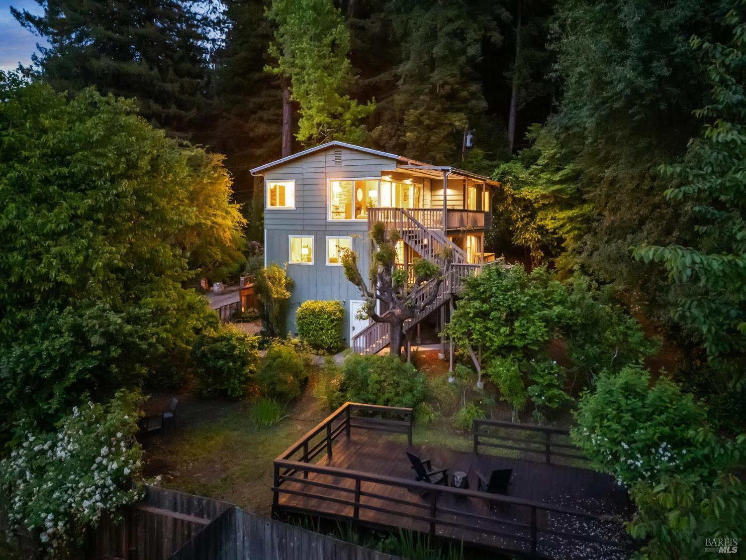 Detail Gallery Image 1 of 60 For 14902 Melody Ave, Guerneville,  CA 95446 - 3 Beds | 2 Baths