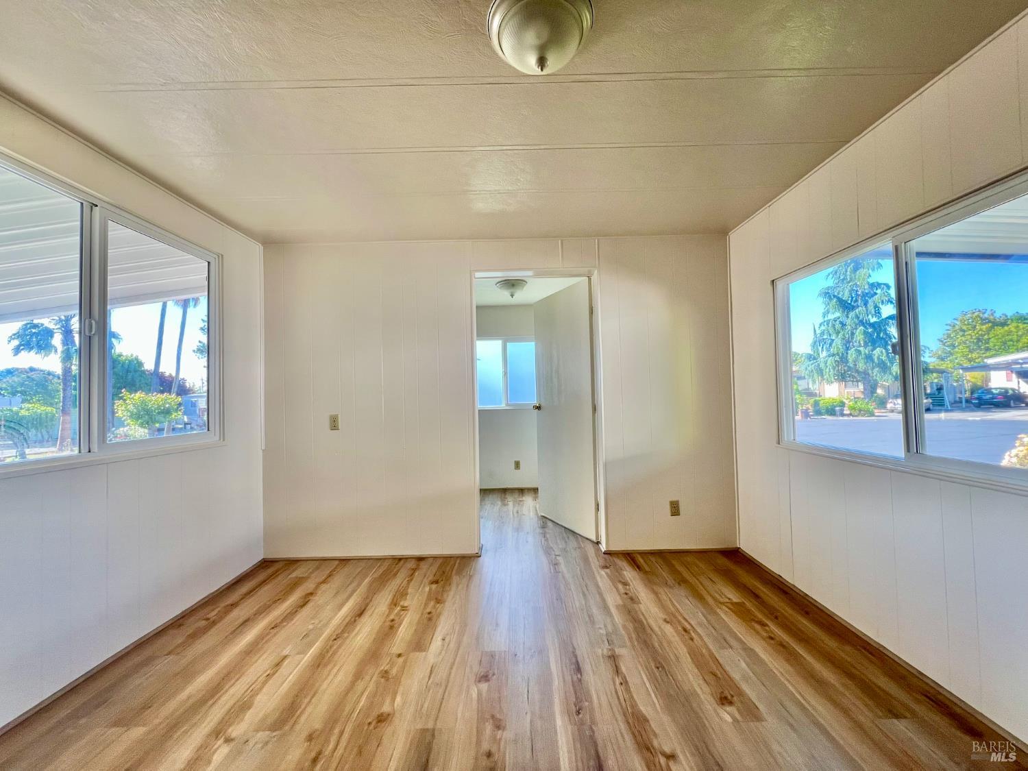 Detail Gallery Image 10 of 25 For 101 Drake Mews Unkn, Sonoma,  CA 95476 - 2 Beds | 2 Baths