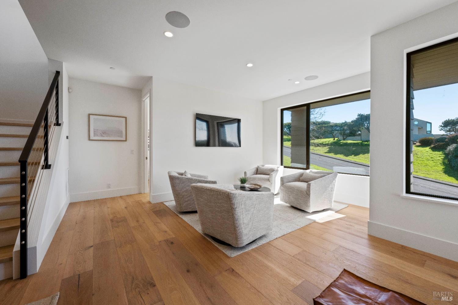 Detail Gallery Image 33 of 46 For 176 Cypress Loop, Bodega Bay,  CA 94923 - 4 Beds | 4/1 Baths