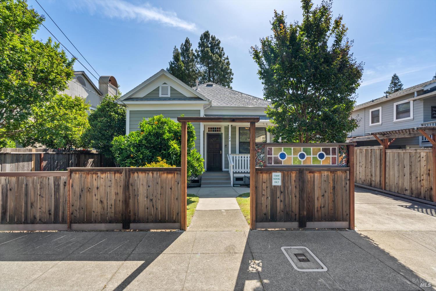 Detail Gallery Image 17 of 17 For 24 S University St, Healdsburg,  CA 95448 - – Beds | – Baths
