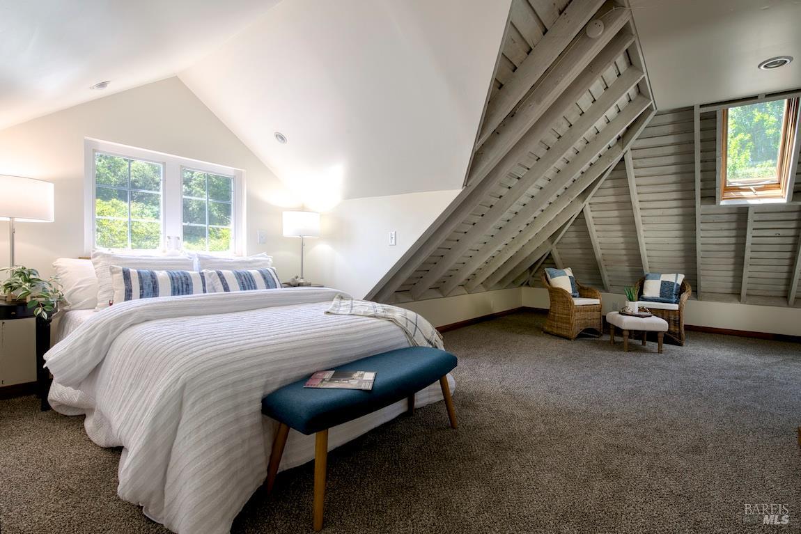 Detail Gallery Image 12 of 45 For 11 Inverness Way, Inverness,  CA 94937 - 3 Beds | 2 Baths