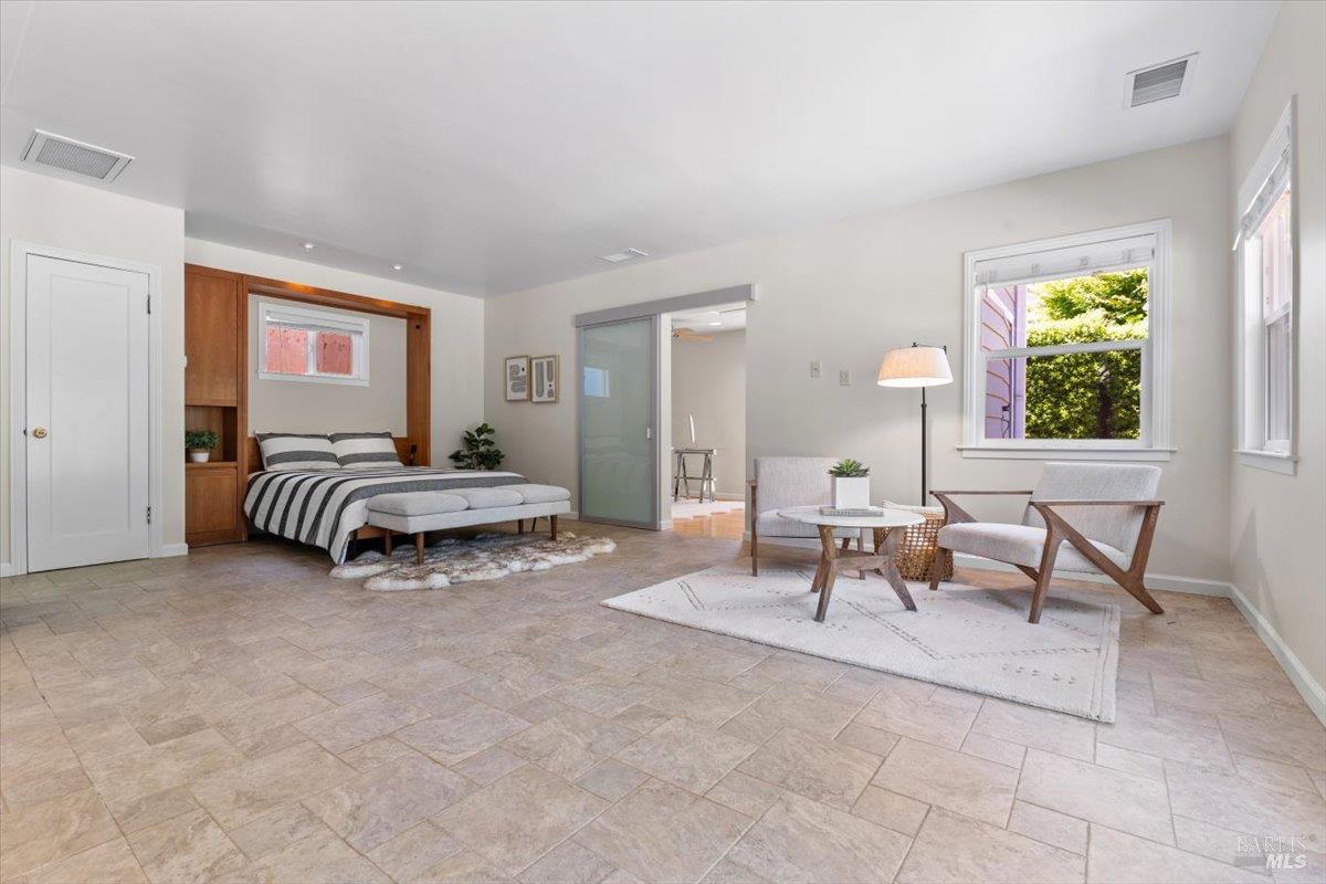 Detail Gallery Image 58 of 67 For 107 1st St, Healdsburg,  CA 95448 - 3 Beds | 3 Baths