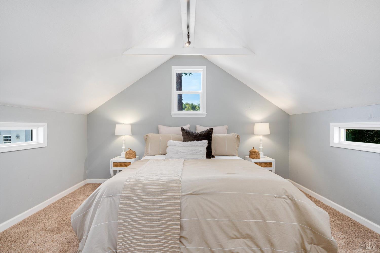 Detail Gallery Image 35 of 44 For 632 E K St, Benicia,  CA 94510 - 2 Beds | 2 Baths