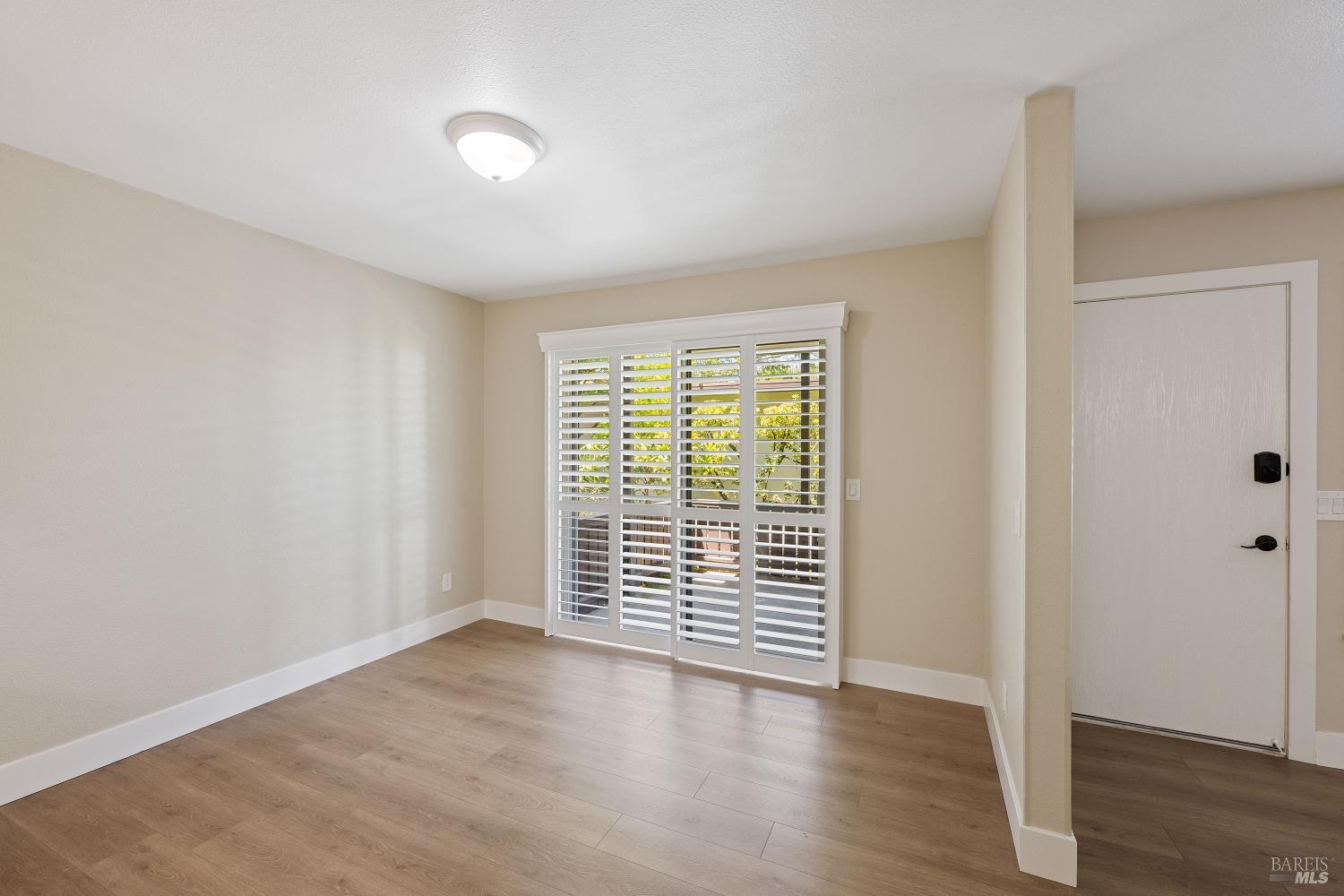 Detail Gallery Image 14 of 32 For 336 Las Casitas Ct, Sonoma,  CA 95476 - 2 Beds | 1/1 Baths