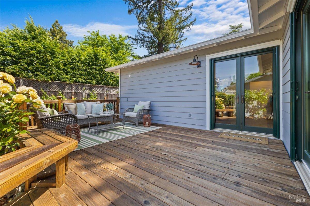 Detail Gallery Image 38 of 67 For 107 1st St, Healdsburg,  CA 95448 - 3 Beds | 3 Baths