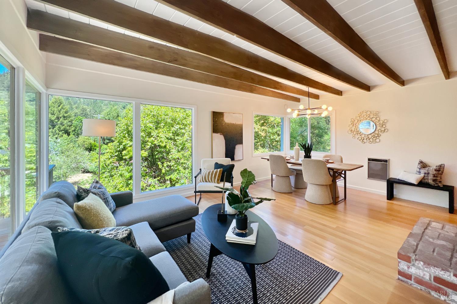 Detail Gallery Image 9 of 60 For 14902 Melody Ave, Guerneville,  CA 95446 - 3 Beds | 2 Baths